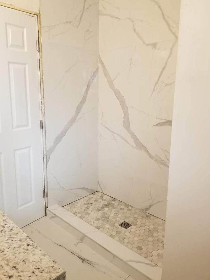 Calacatta white Quartz Shower Wall Panel White